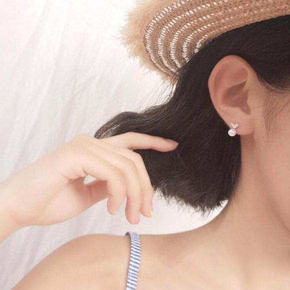 NEW 925 Sterling Silver Pearl Heart Earrings - Picture 4 of 8